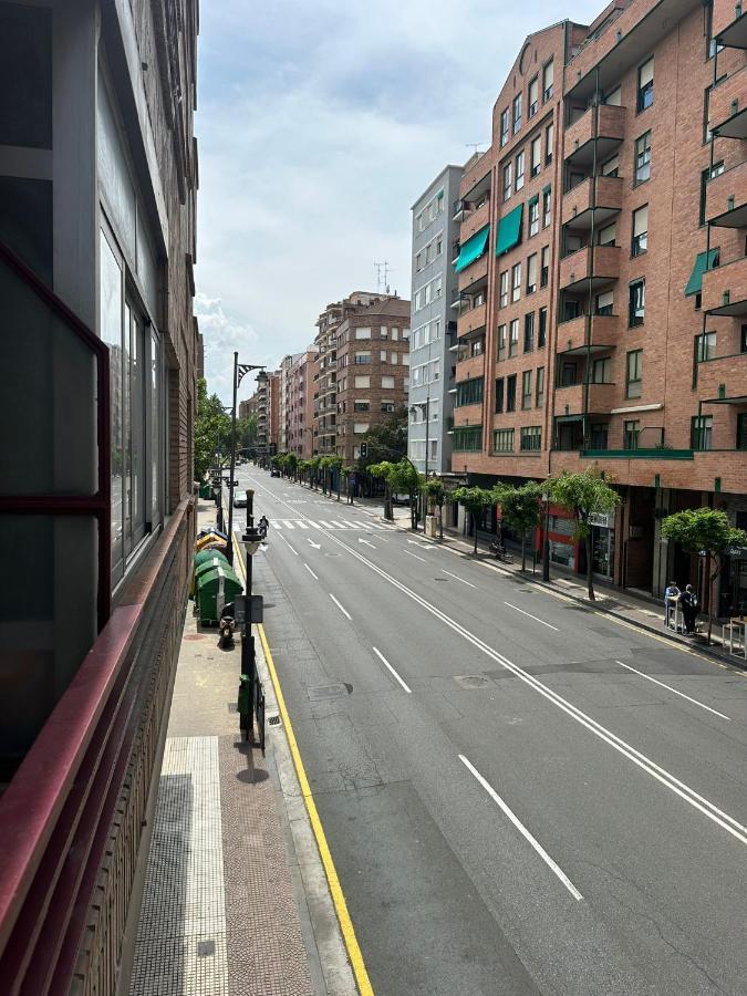 Apartamento A 10 Minutos De La Calle Laurel Logroño Exteriör bild