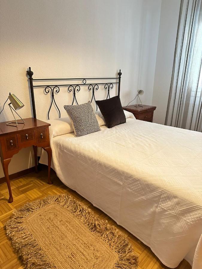 Apartamento A 10 Minutos De La Calle Laurel Logroño Exteriör bild