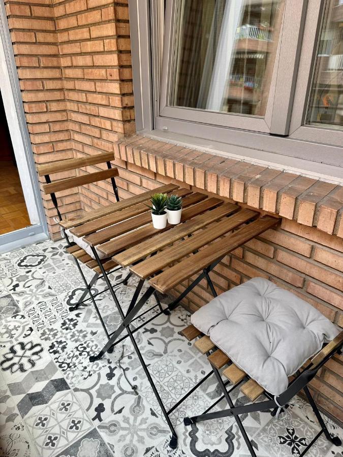 Apartamento A 10 Minutos De La Calle Laurel Logroño Exteriör bild